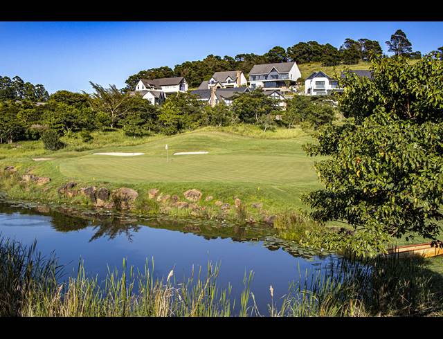 925M² VACANT LAND FOR SALE IN COTSWOLD DOWNS GOLF & COUNTRY ESTATE